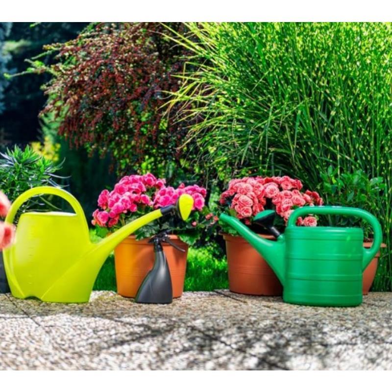 Zalivalka Plastkon Spring